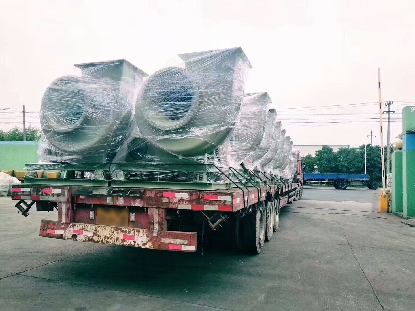 LC